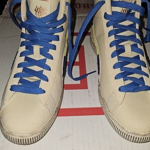 NWOB Mens Hi Top Puma Shoes